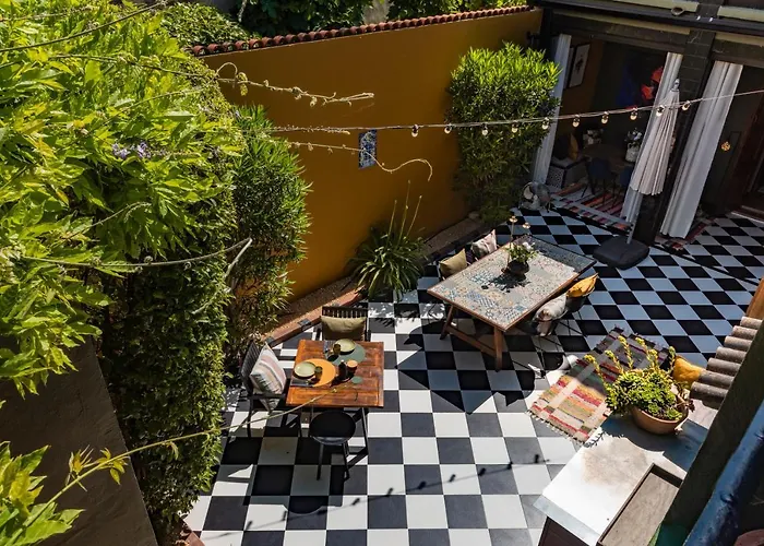 Casa Con Destino-Adults Only